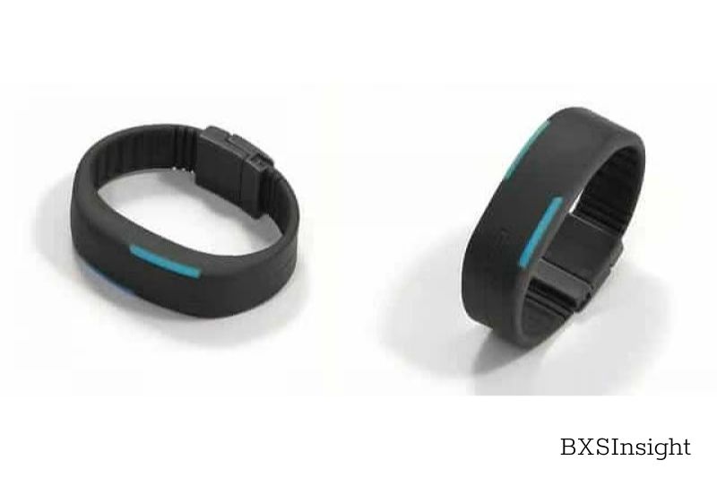 Is A Fitness Tracker Capable Of Emitting Non-Ionizing Radiation