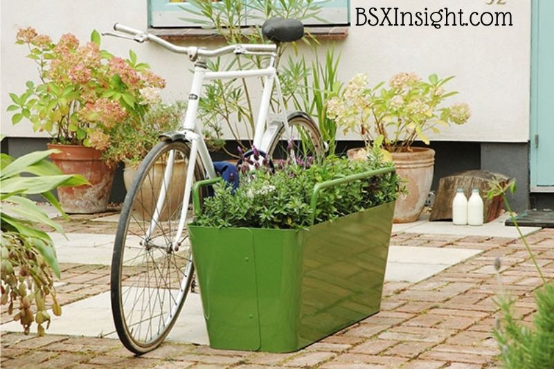 Keeping your bike in the garden or yard